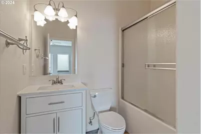 1933 SW Coast Ave, Lincoln City, OR 97367 - Photo 32