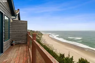 1933 SW Coast Ave, Lincoln City, OR 97367 - Photo 24