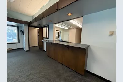 1576 12th St, Florence, OR 97439 - Photo 8