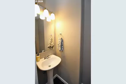 15560 SW Ivory St, Beaverton, OR 97007 - Photo 14