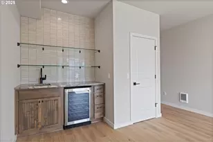 819 Southwest 13th Street, Newport, OR 97365 - Photo 28