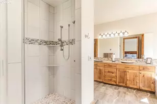 6150 NW Kingwood Ave, Redmond, OR 97756 - Photo 18