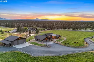 6150 NW Kingwood Ave, Redmond, OR 97756 - Photo 2