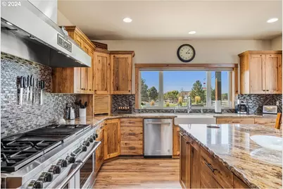 6150 NW Kingwood Ave, Redmond, OR 97756 - Photo 10