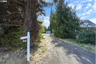 2455 Belmont Dr, Hood River, OR 97031 - Photo 14