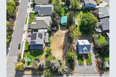 2455 Belmont Dr, Hood River, OR 97031 - Photo 18