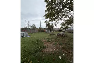 33964 D St, Eugene, OR 97405 - Photo 8