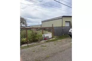 33964 D St, Eugene, OR 97405 - Photo 18