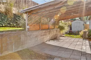 1302 SW Goodwin Pl, Pendleton, OR 97801 - Photo 40