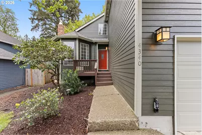 4340 SW Vacuna St, Portland, OR 97219 - Photo 2