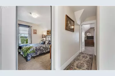 2206 Marion St, North Bend, OR 97459 - Photo 16