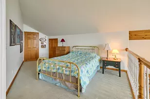 301 Edgewood Dr, Silverton, OR 97381 - Photo 42