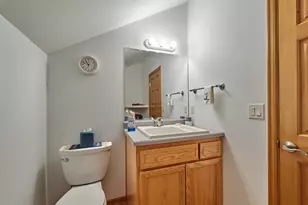 301 Edgewood Dr, Silverton, OR 97381 - Photo 46