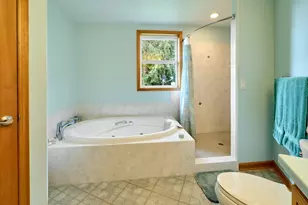 301 Edgewood Dr, Silverton, OR 97381 - Photo 32