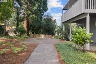 1410 Woodland Terrace, Lake Oswego, OR 97034 - Photo 40