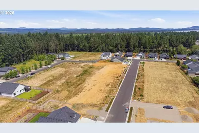 88600 Jameson Way #10, Veneta, OR 97487 - Photo 4