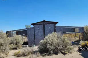 88160 Fairview Ln, Christmas Valley, OR 97641 - Photo 38