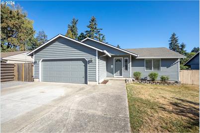 13245 SW Pearl St, Beaverton, OR 97005 - Photo 1