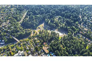 2393 SW Park Pl, Portland, OR 97205 - Photo 44