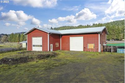 47929 Highway 58, Oakridge, OR 97463 - Photo 1