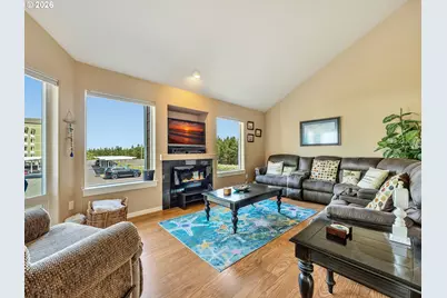316 7th St, Long Beach, WA 98631 - Photo 12