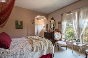 608 W 6th St, The Dalles, OR 97058 - Photo 24