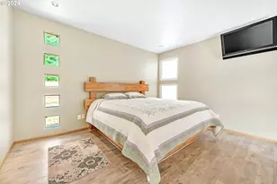 35956 Hwy 58, Pleasant Hill, OR 97455 - Photo 18