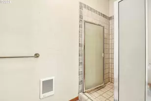 35956 Hwy 58, Pleasant Hill, OR 97455 - Photo 20