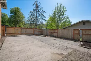 3665 Thames St, Eugene, OR 97405 - Photo 38