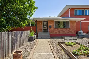 3710 SE 49th Ave, Portland, OR 97206 - Photo 2