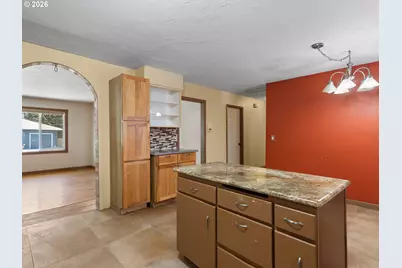 3710 SE 49th Ave, Portland, OR 97206 - Photo 8