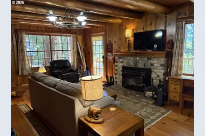 22862 Highway 58, Crescent Lake, OR 97733 - Photo 12