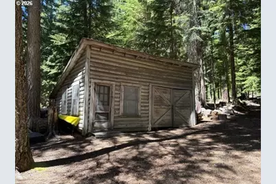 22862 Highway 58, Crescent Lake, OR 97733 - Photo 28