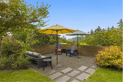 6809 SE Ash St, Portland, OR 97215 - Photo 26