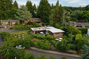 6809 SE Ash St, Portland, OR 97215 - Photo 12