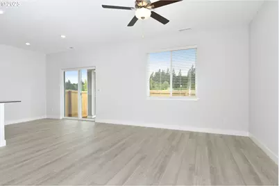 1334 NE 8th Ave, Battle Ground, WA 98604 - Photo 4