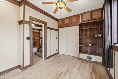 835 Ash Ave, Cottage Grove, OR 97424 - Photo 18