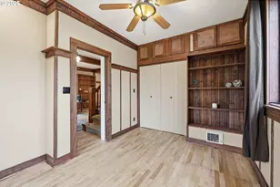 835 Ash Ave, Cottage Grove, OR 97424 - Photo 18