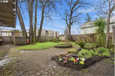835 Ash Ave, Cottage Grove, OR 97424 - Photo 42
