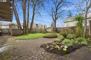 835 Ash Ave, Cottage Grove, OR 97424 - Photo 42