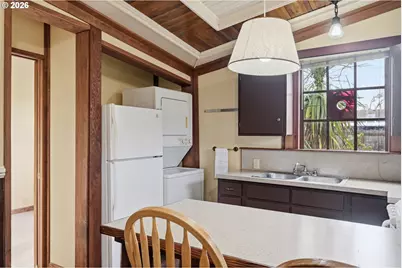 835 Ash Ave, Cottage Grove, OR 97424 - Photo 36