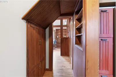 835 Ash Ave, Cottage Grove, OR 97424 - Photo 16