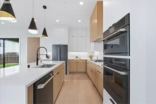 1597 NW Goodwin St, Camas, WA 98607 - Photo 8