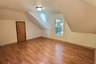 4713 N Commercial Ave, Portland, OR 97217 - Photo 10
