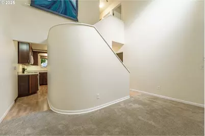 17760 NW Rolling Hill Ln, Beaverton, OR 97006 - Photo 8