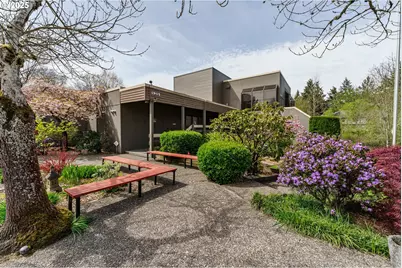 17760 NW Rolling Hill Ln, Beaverton, OR 97006 - Photo 42