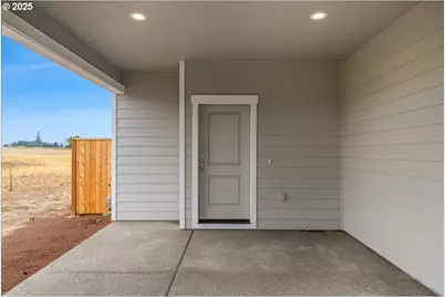 346 SE Kitzmiller Dr, Dallas, OR 97338 - Photo 8