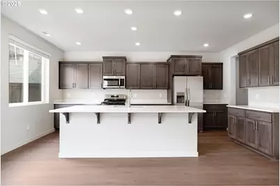 870 Butte Dr, Forest Grove, OR 97116 - Photo 4