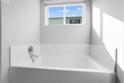 870 Butte Dr, Forest Grove, OR 97116 - Photo 18