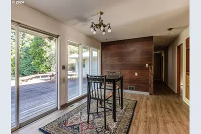 3893 Cedaroak Dr, West Linn, OR 97068 - Photo 14